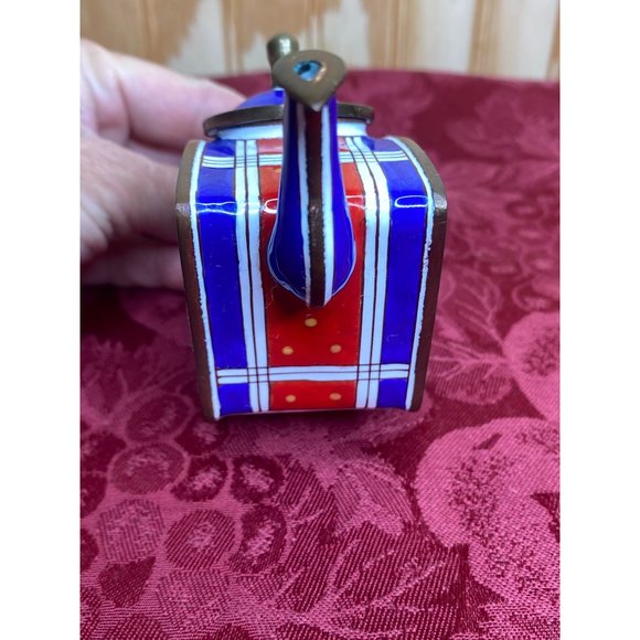 Vintage Kelvin Chen Miniature Teapot Beach Coastline Scene Blue Red Plaid Accent - Picture 4 of 7